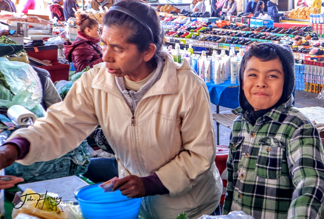 boy helping mom_inpixio_watermark